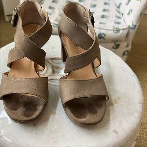 Paul Green Kahki Strappy Suede Heels